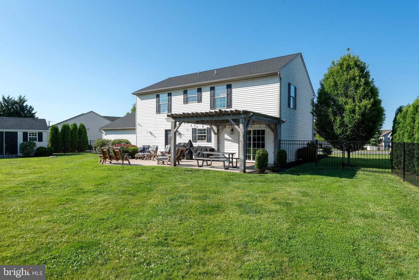 515 High Point Drive photo 38