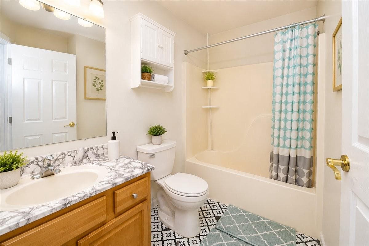 2412 Rob Drive photo 23