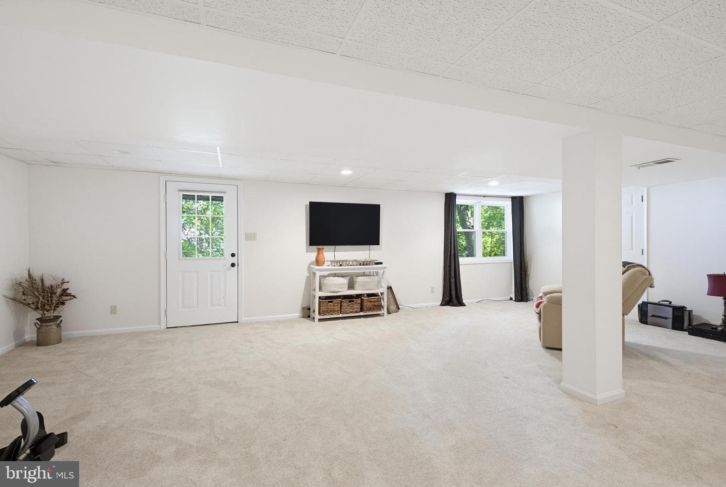 3885 Sterling Way photo 28