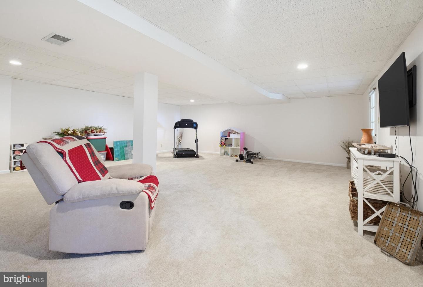 3885 Sterling Way photo 30