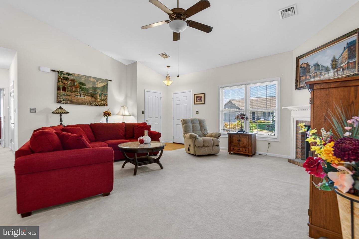 717 Heather Ridge photo 3