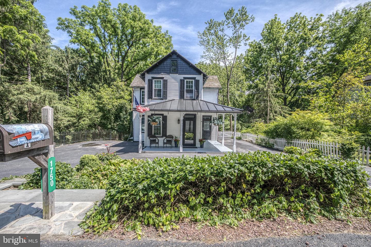 1750 New Holland Pike photo 3