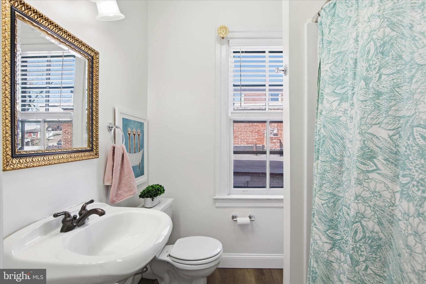 231 N Mulberry Street photo 13