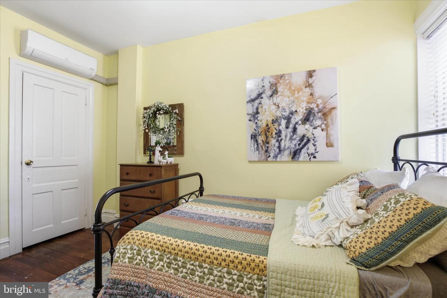 231 N Mulberry Street photo 14