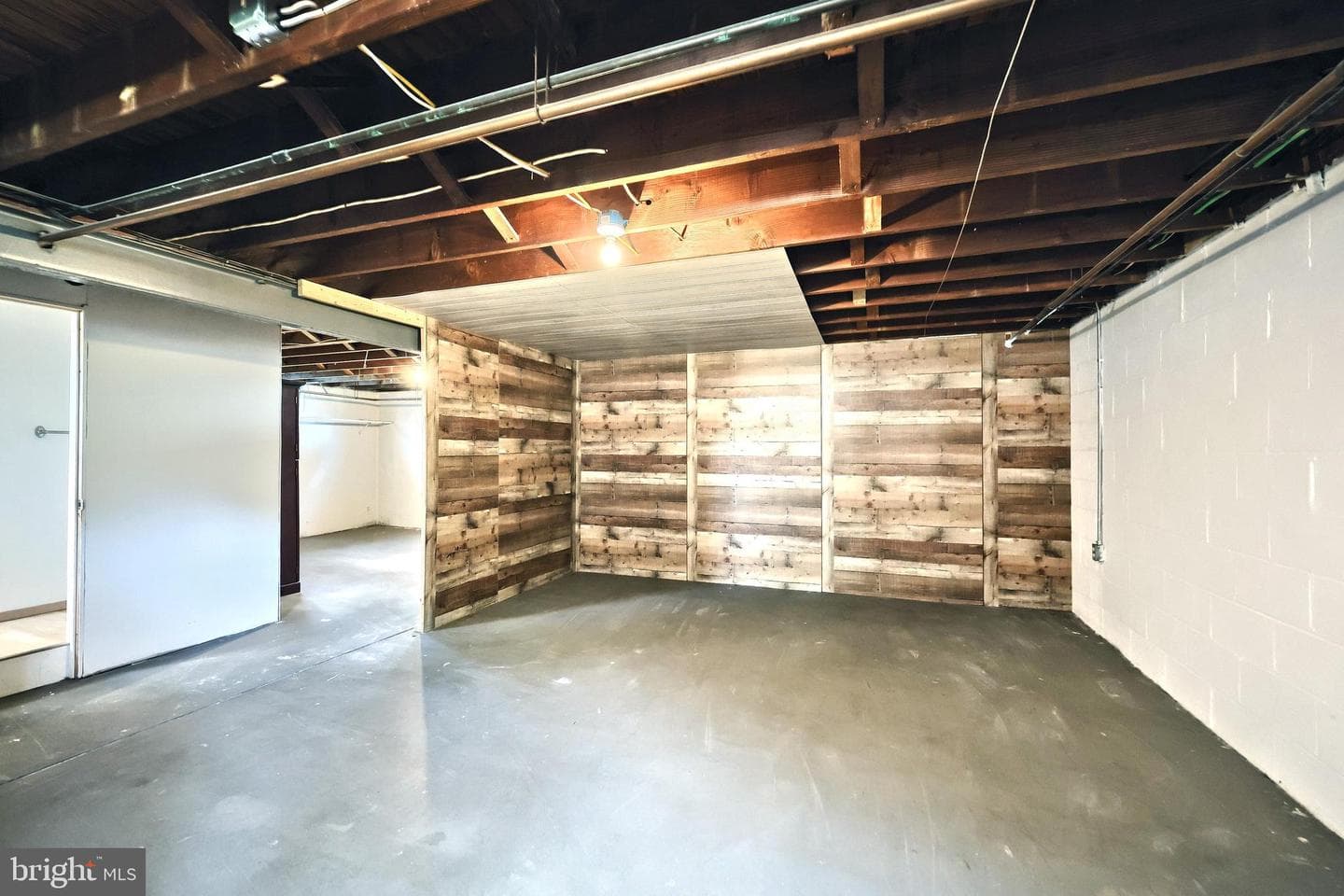 827 Chestnut Street photo 30