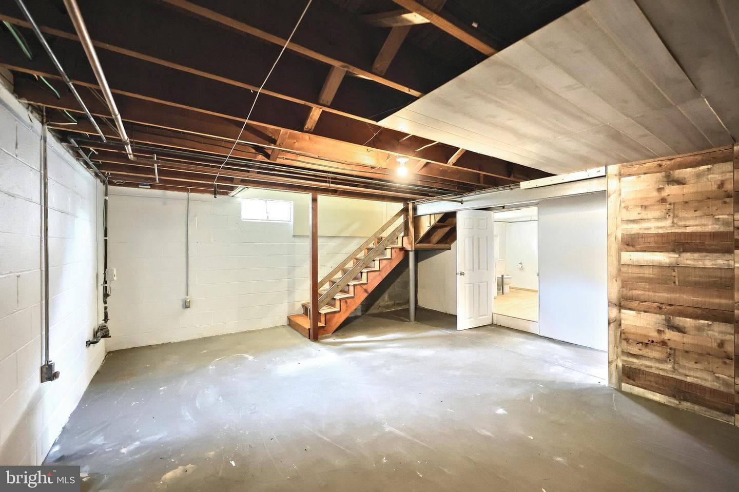 827 Chestnut Street photo 31