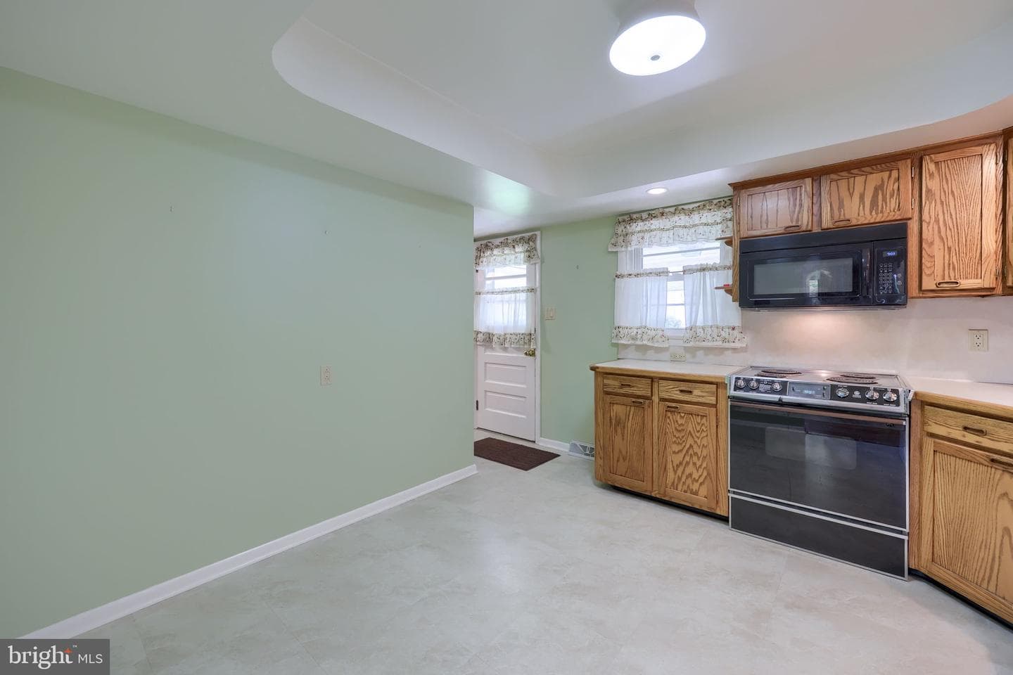 6291 Carpenter Street photo 8