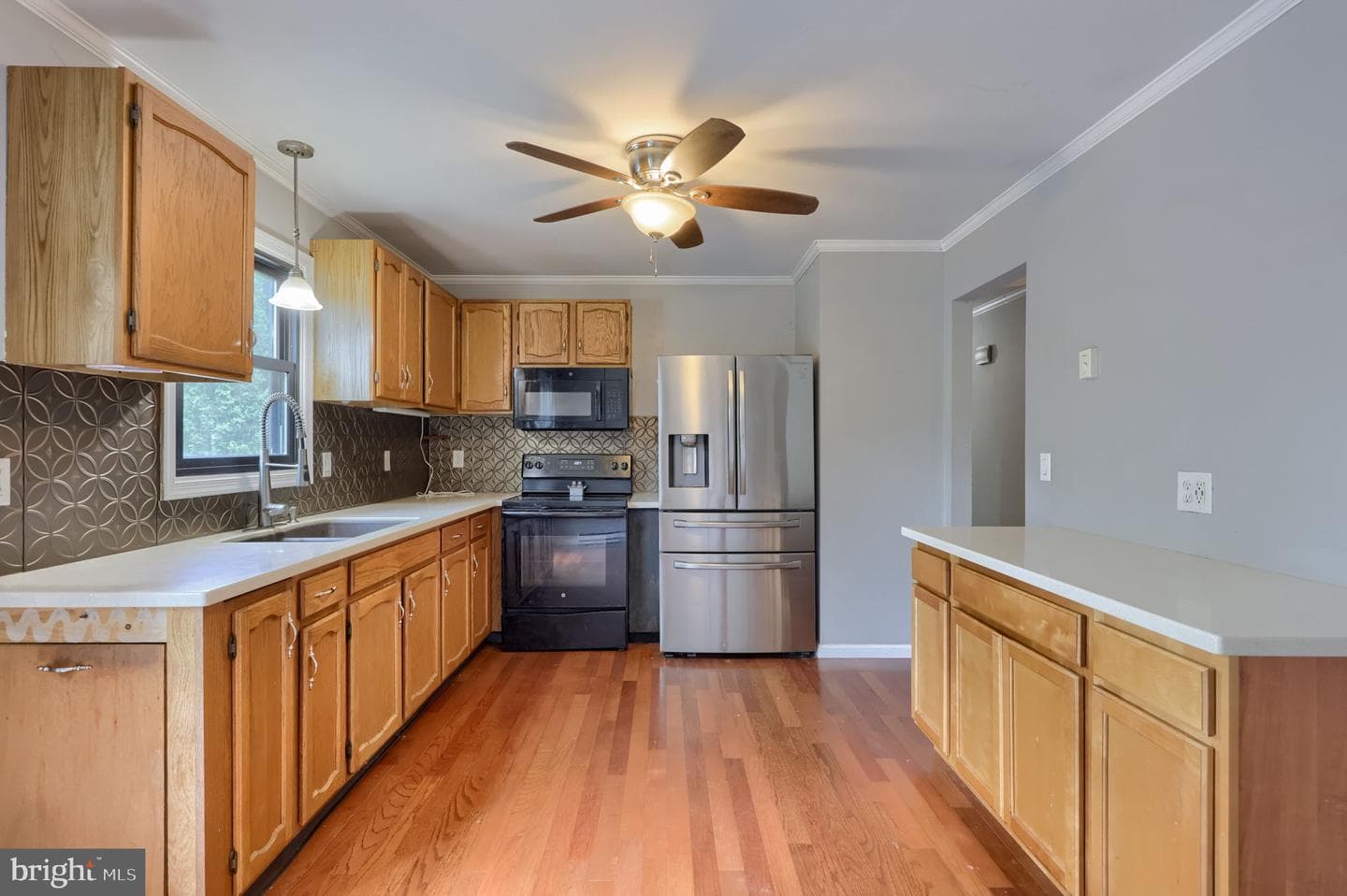 1070 Holly Lane photo 25