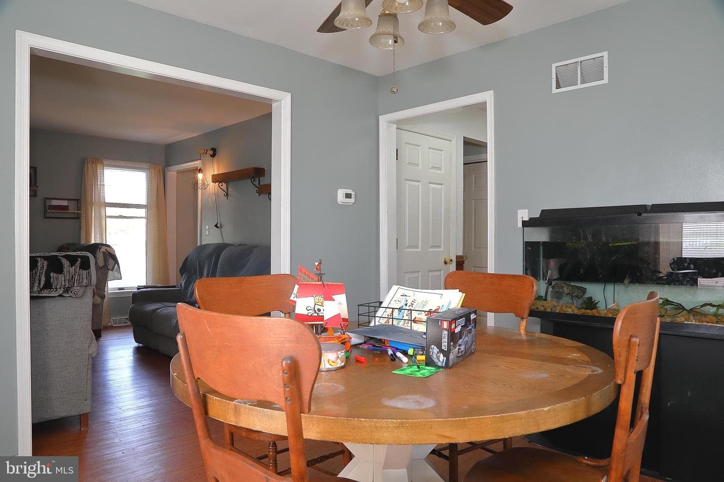 629 Poplar Street photo 12