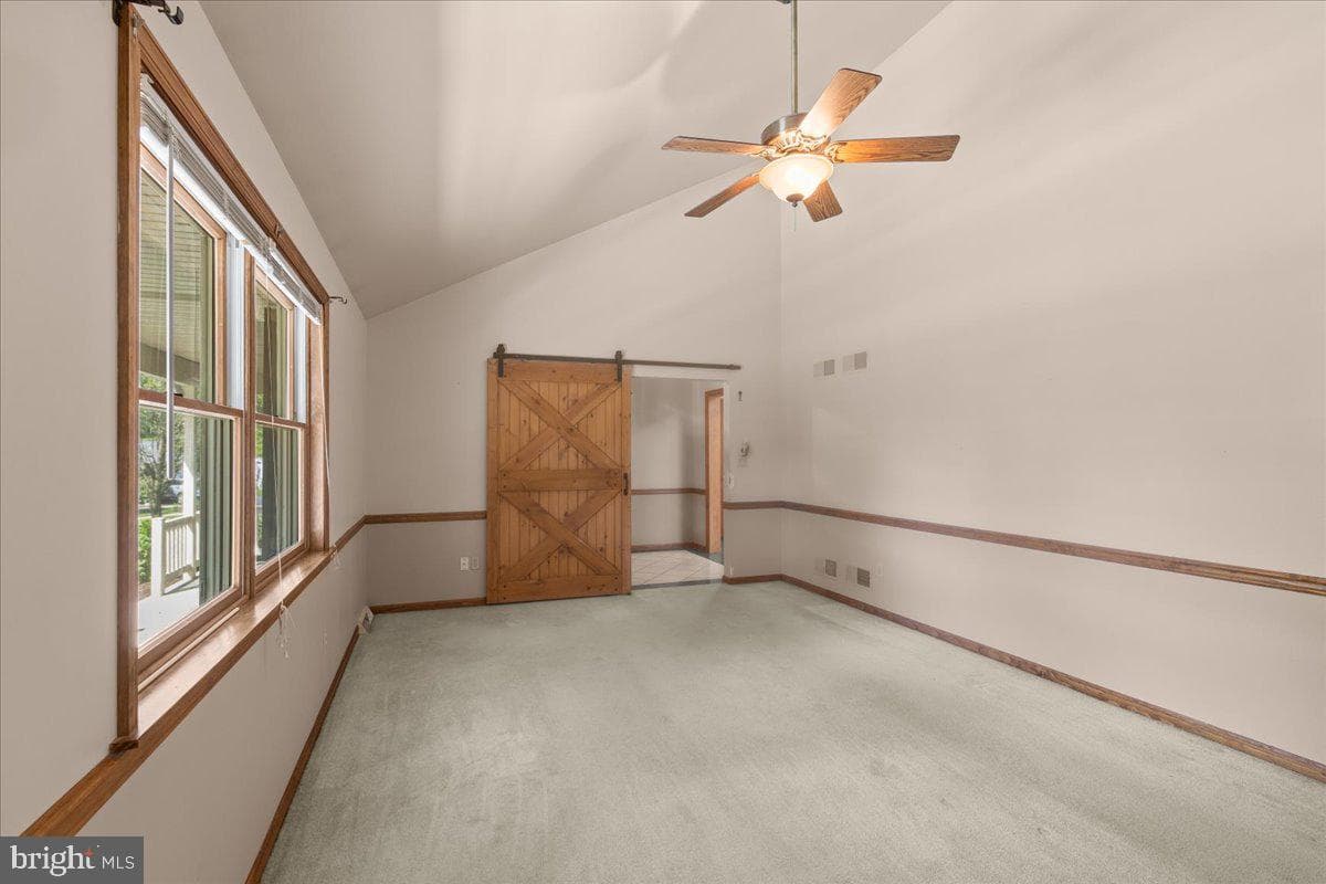 1248 Hereford Drive photo 9