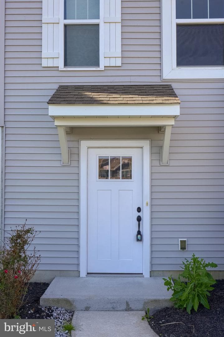 8 Southside Drive photo 2