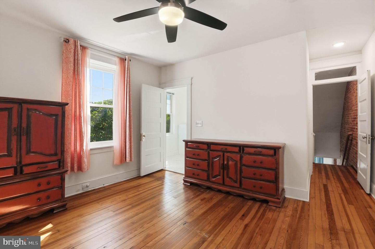699 New Holland Avenue photo 30