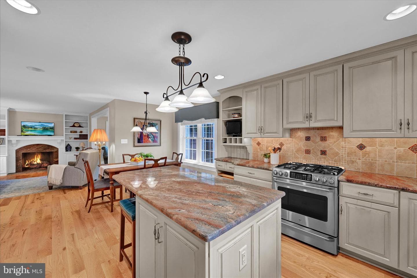 826 Blue Grass Road photo 10