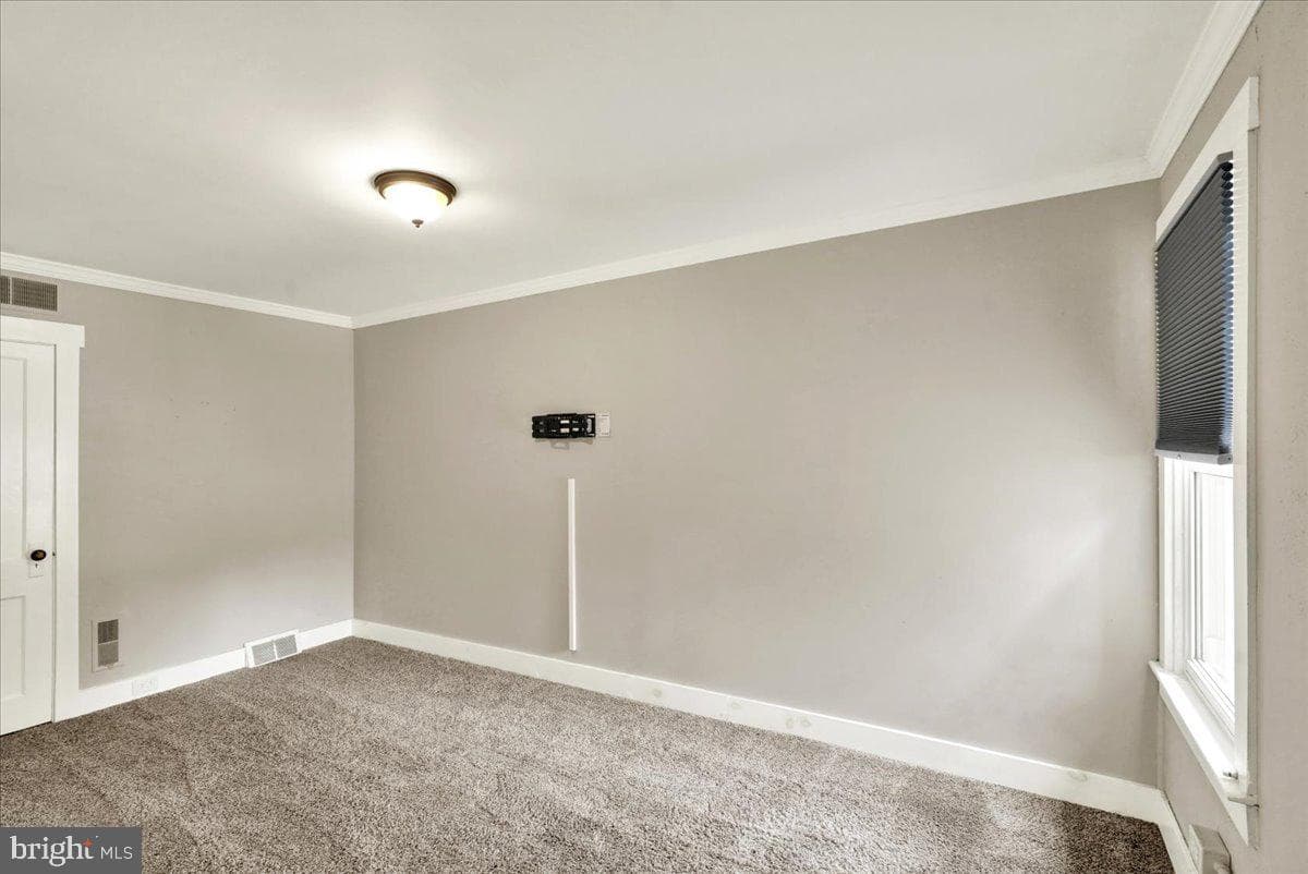 5 W 2nd Avenue photo 18