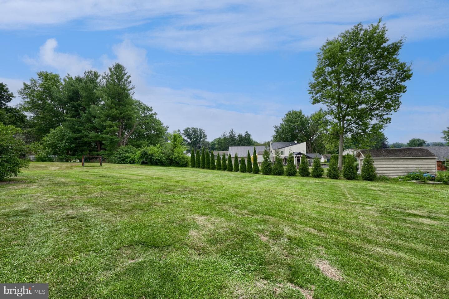 1118 Harriet Avenue photo 48
