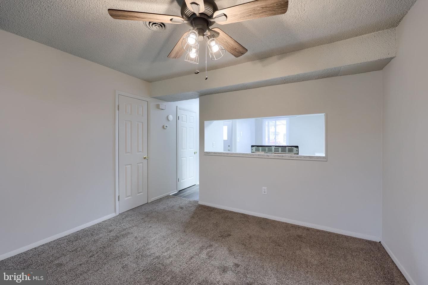 341 Greenland Drive photo 12