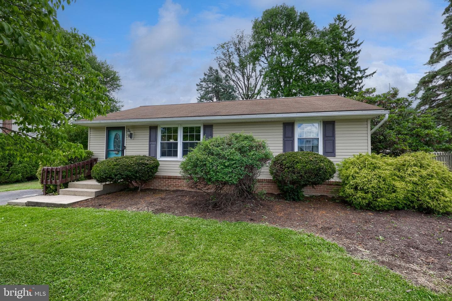 715 Kenton Road
