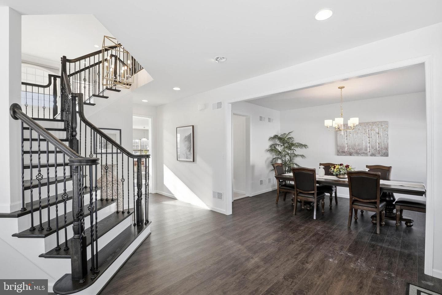 454 E Delp Road photo 10