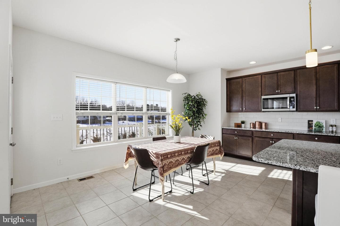 454 E Delp Road photo 23