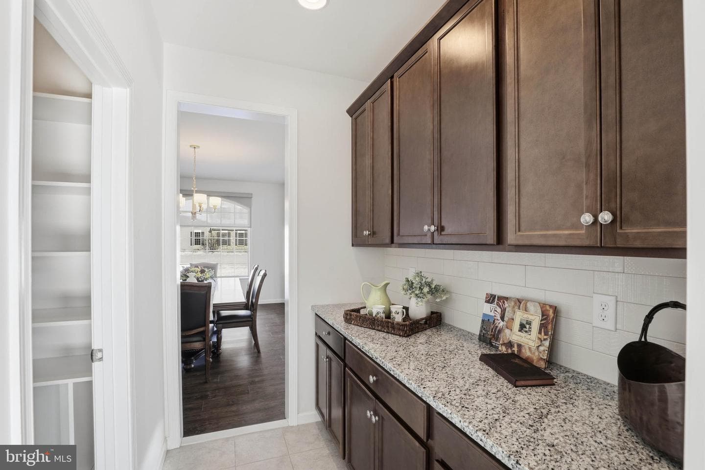 454 E Delp Road photo 24