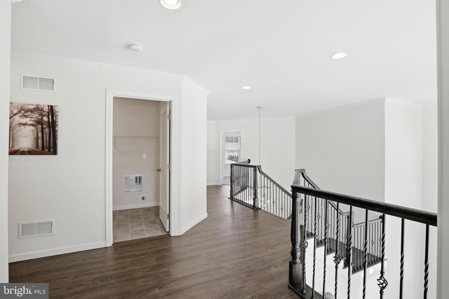 454 E Delp Road photo 34