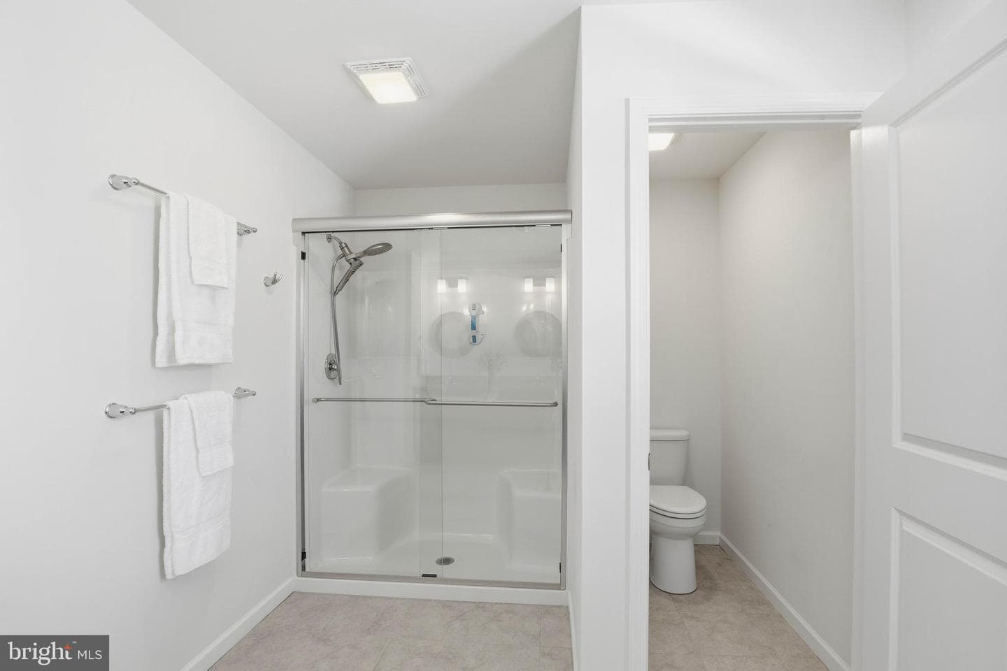 454 E Delp Road photo 43