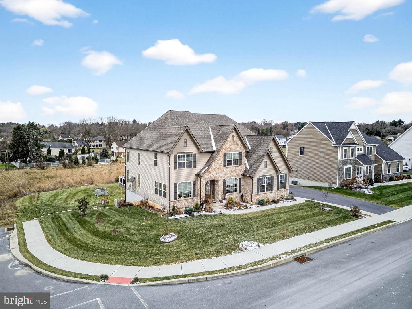 454 E Delp Road photo 65