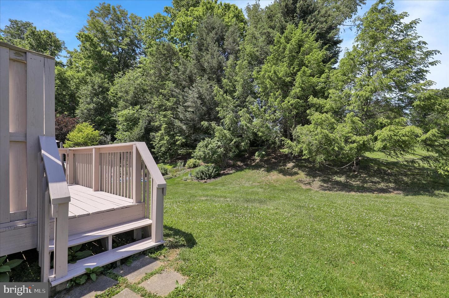 10 Creekside Drive photo 32