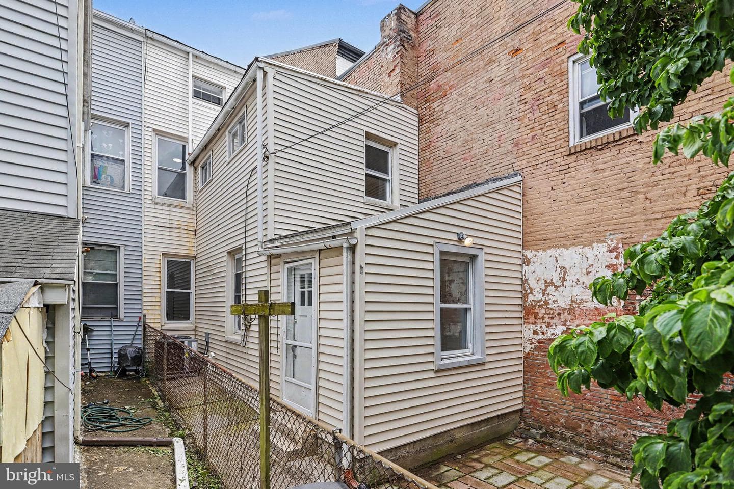 305 Cherry Street photo 26