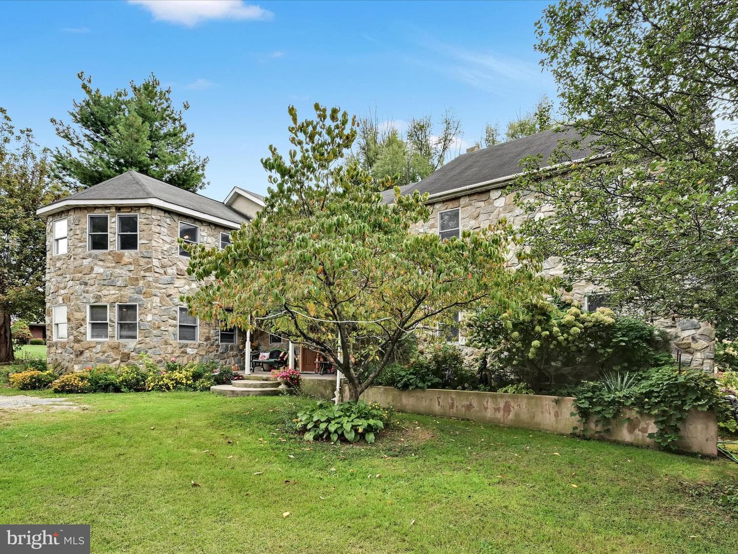 742 Power Road photo 4