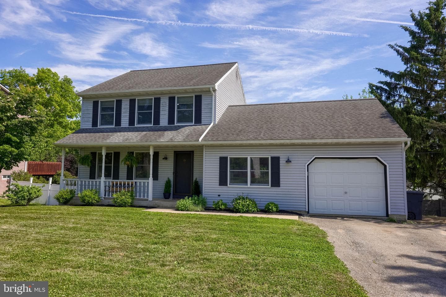 1550 Putnam Drive photo 3