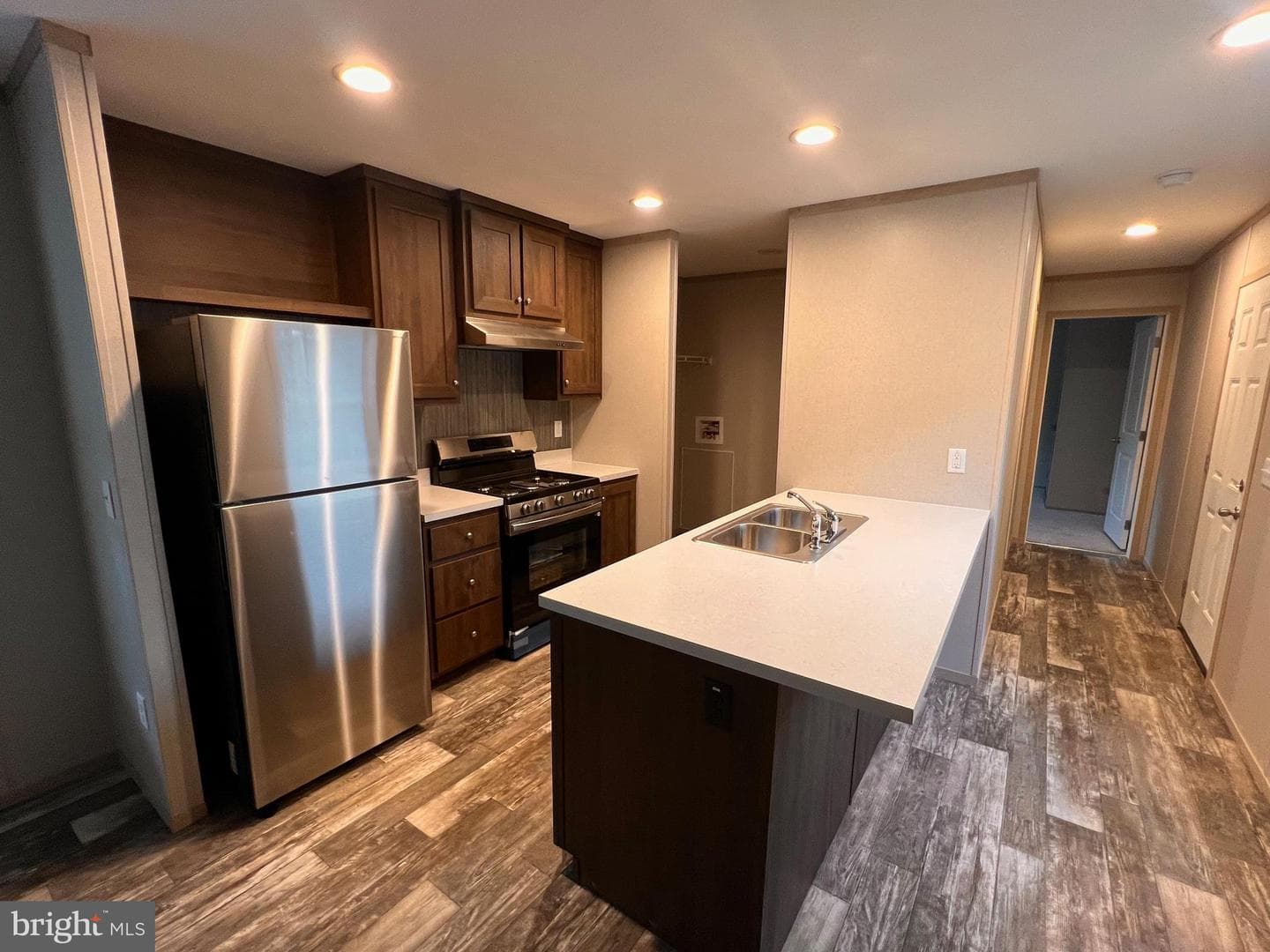 1136 Steinmetz Road #7 photo 5