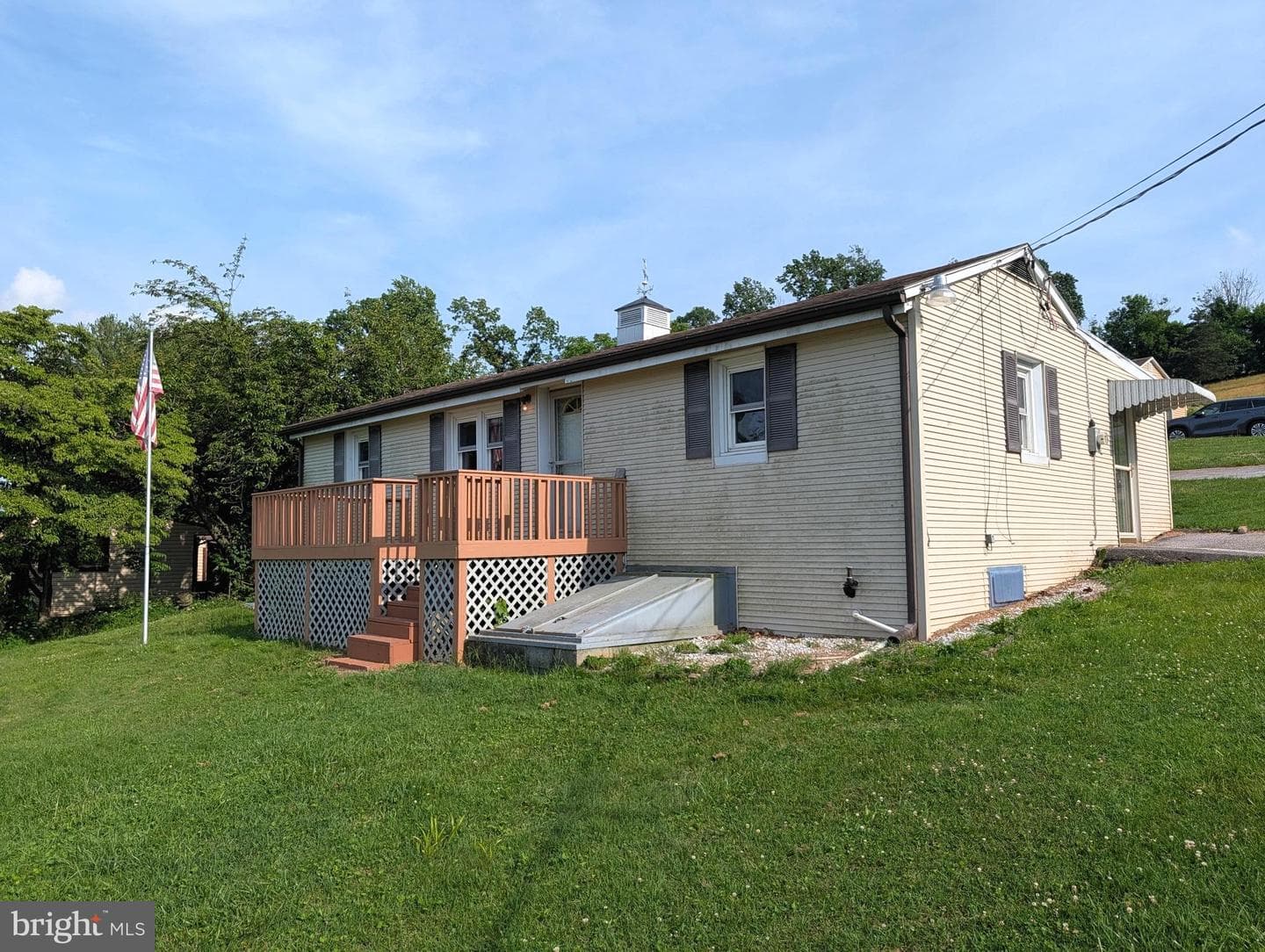 360 Schoolhouse Road photo 21
