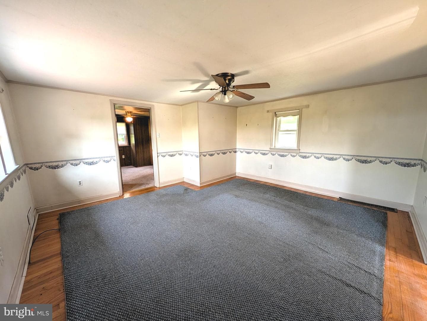 360 Schoolhouse Road photo 4