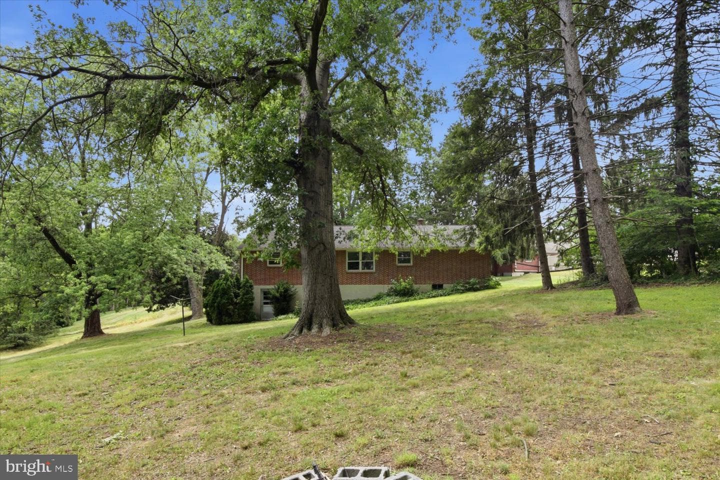 329 Fairview Drive photo 37