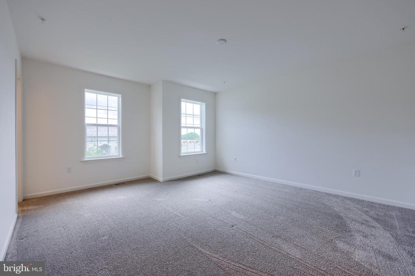 2421 Artesian Way photo 33