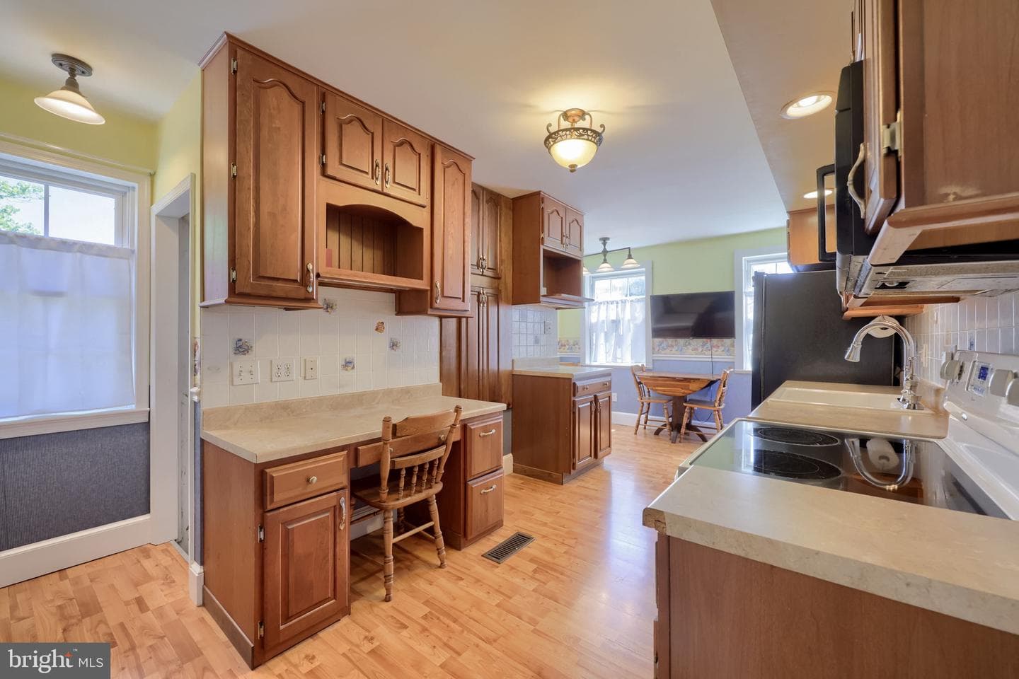 3153 Marietta Avenue photo 15