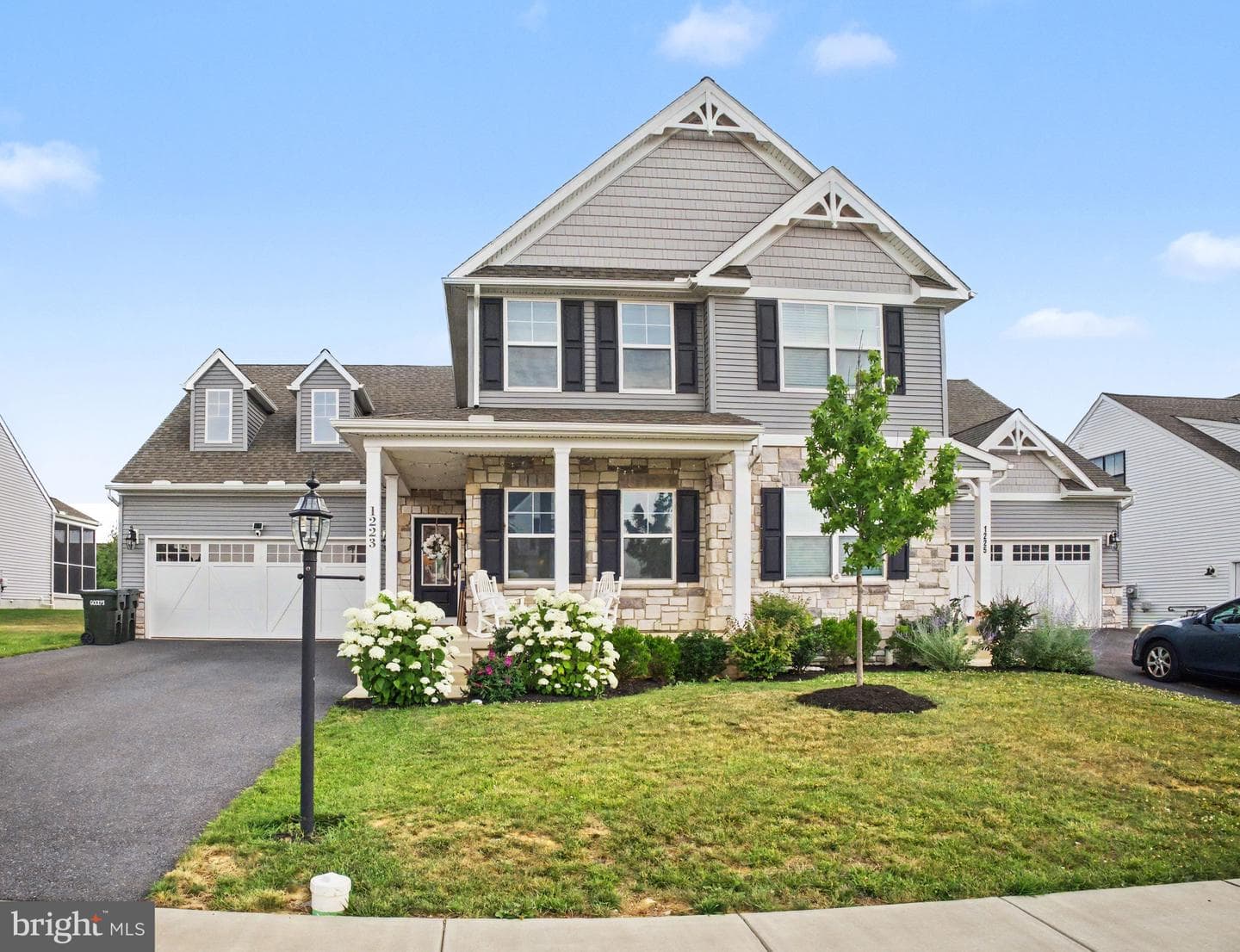 1223 Hershey Ln photo 3