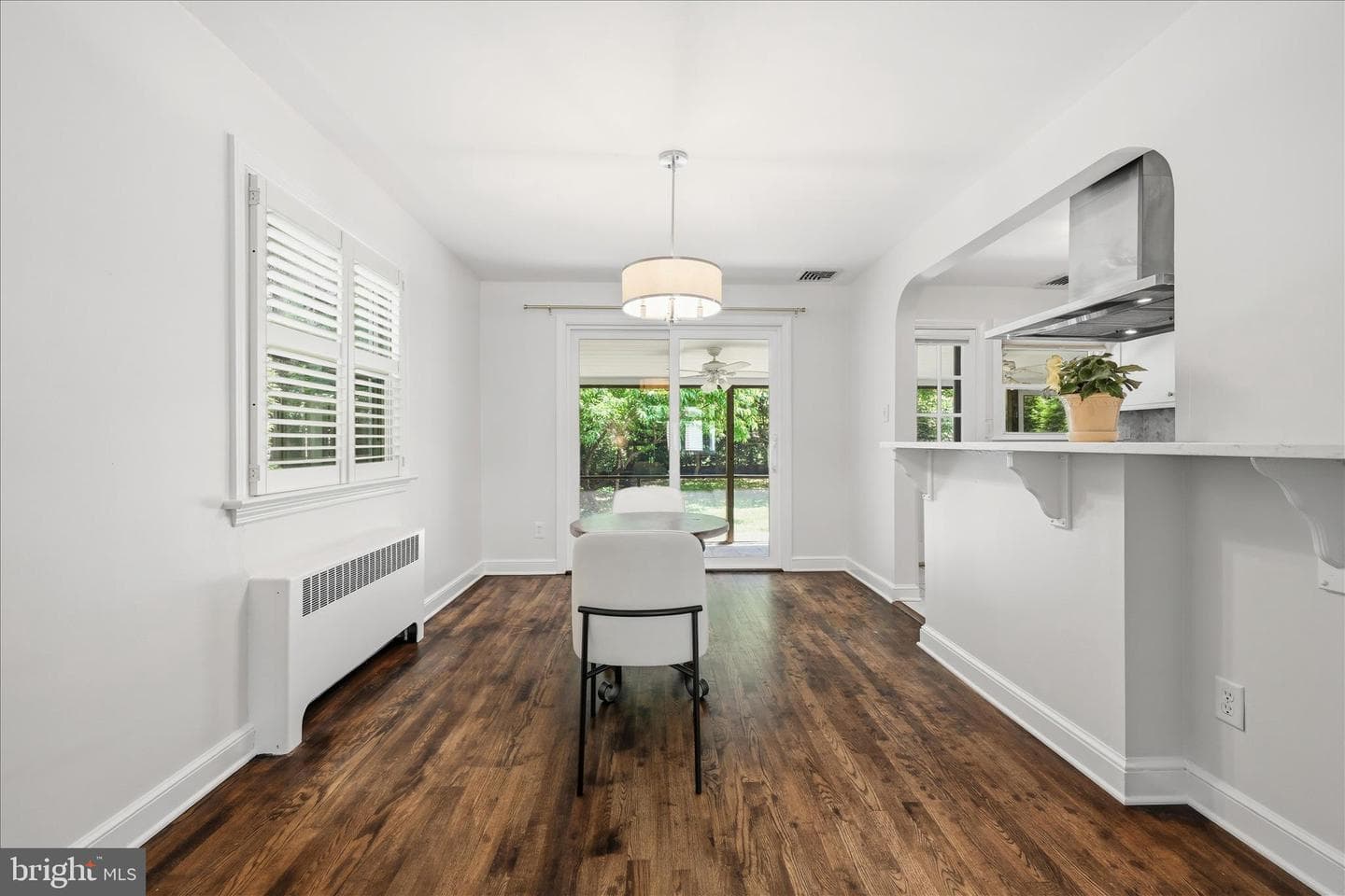 242 Elizabeth Drive photo 8