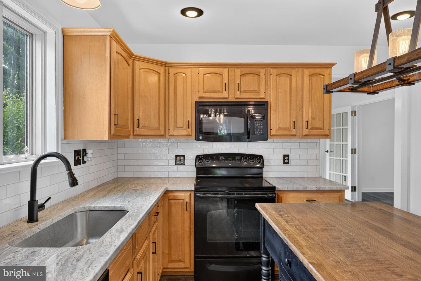 5 Village Dr photo 13