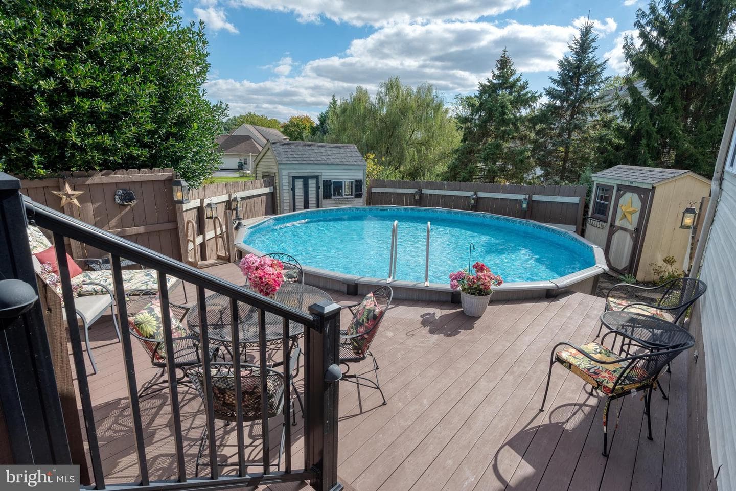 5 Village Dr photo 45