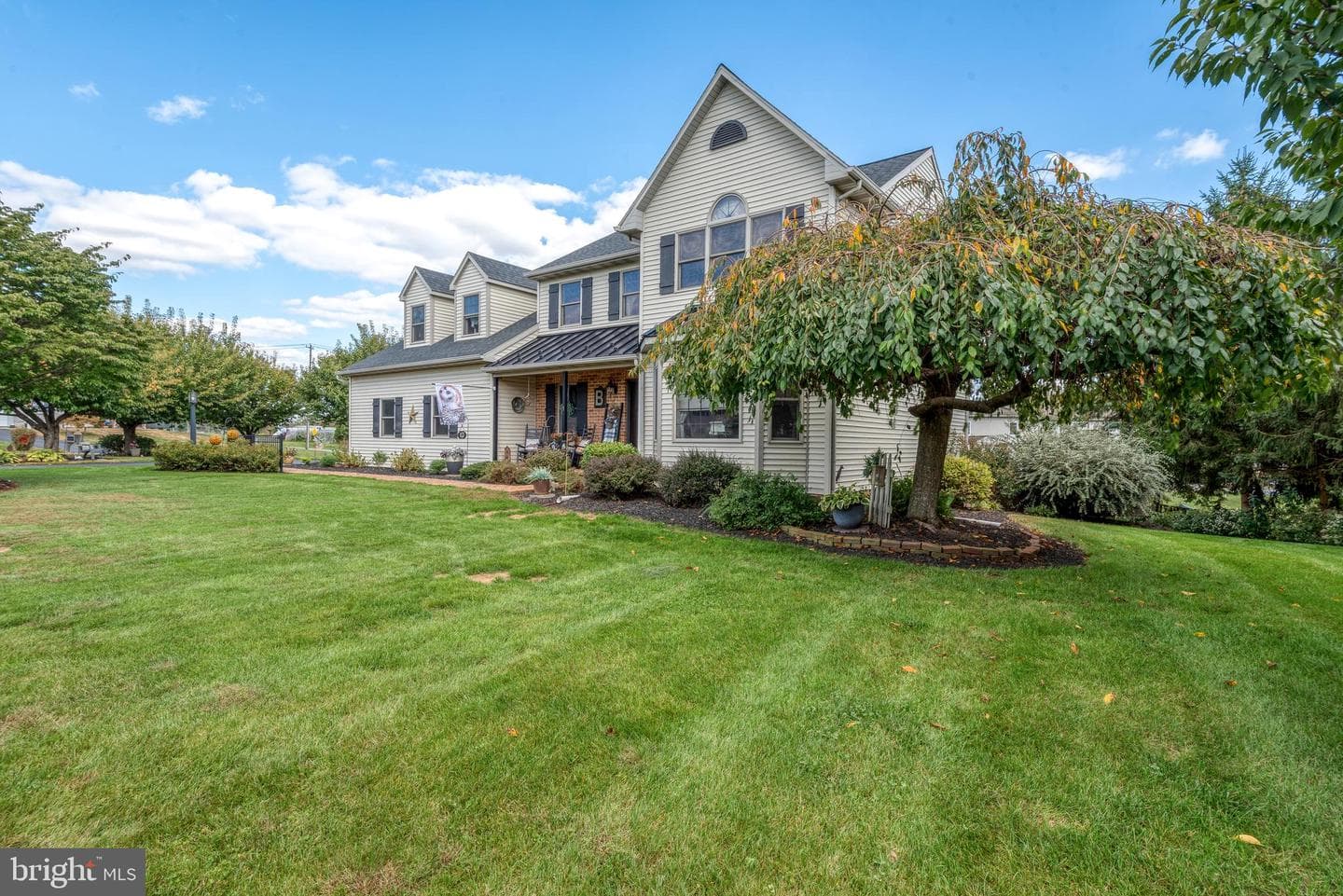 5 Village Dr photo 52