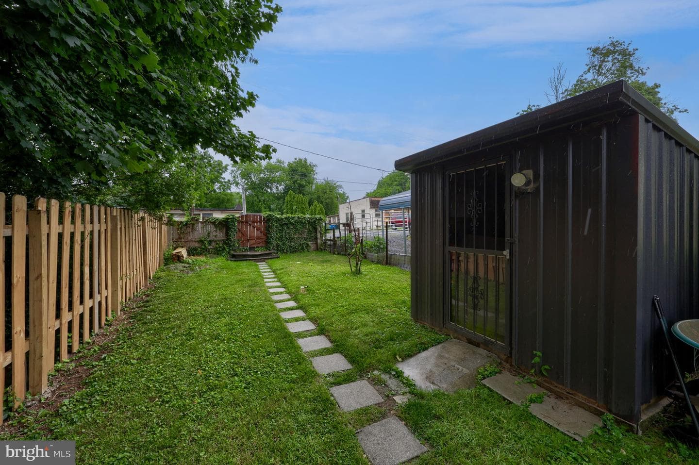 714 Manor Street photo 4