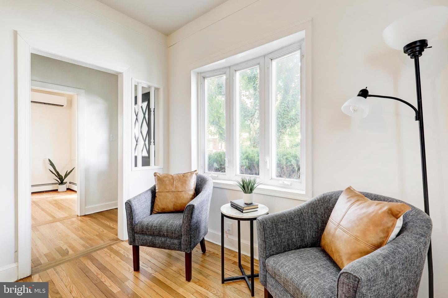 1319 W Main Street, Ephrata