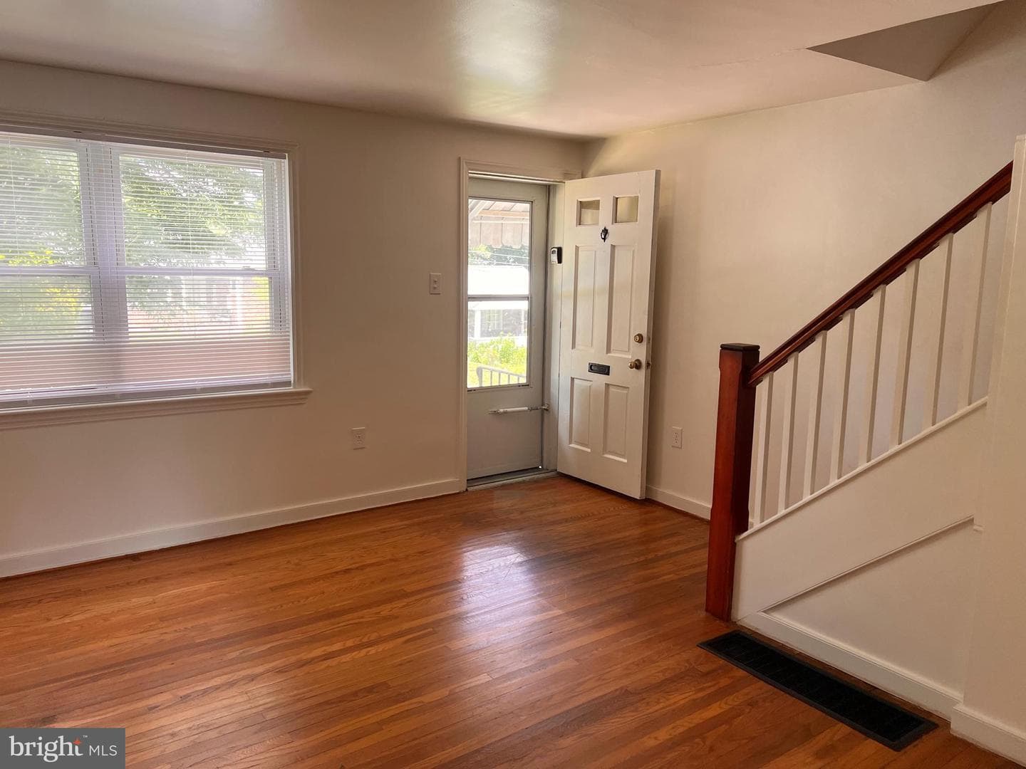 834 Wabank Street, Lancaster