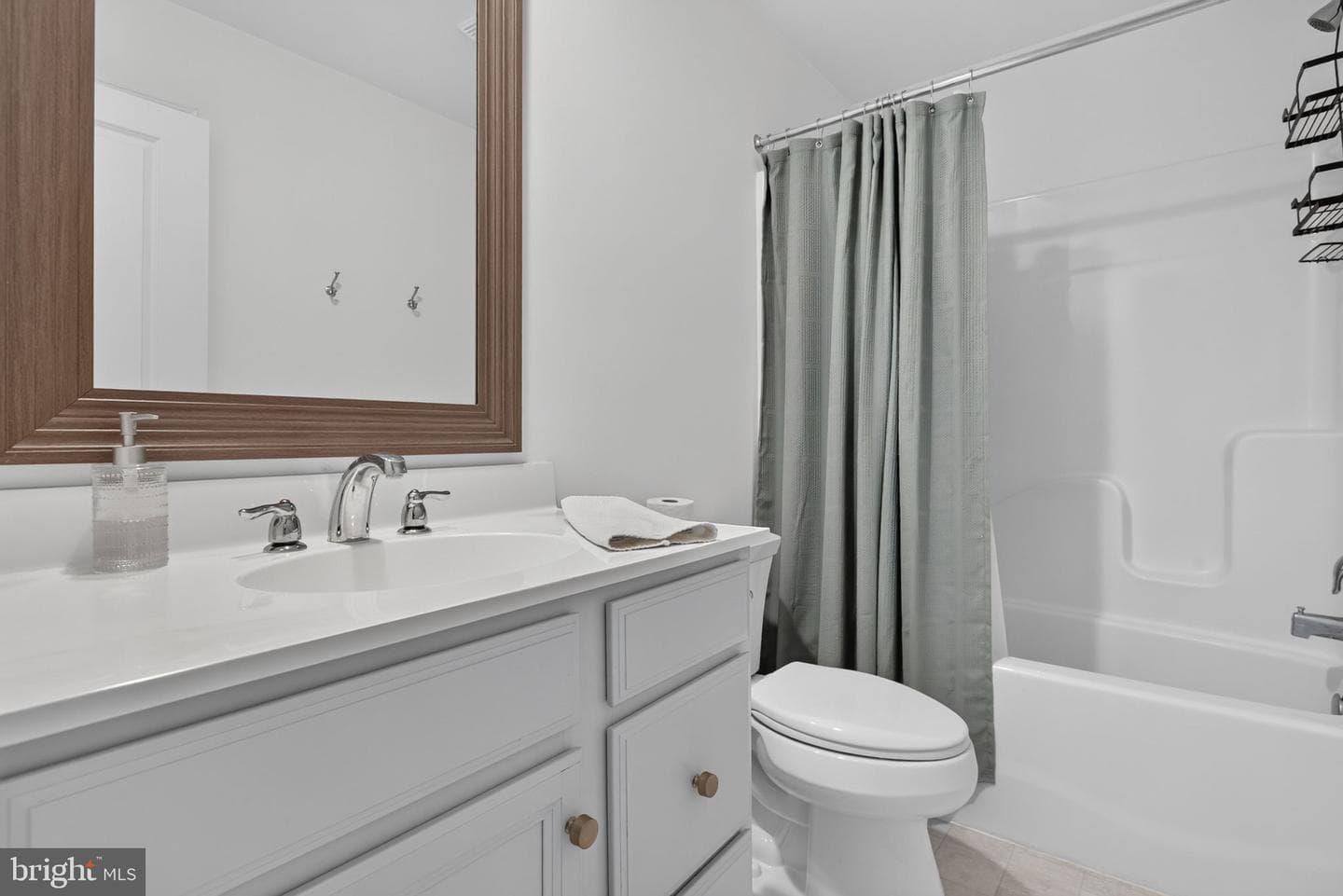 214 Mayer Place photo 33