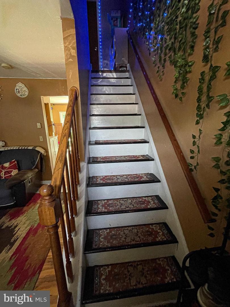 250 Heatherwood Drive photo 8