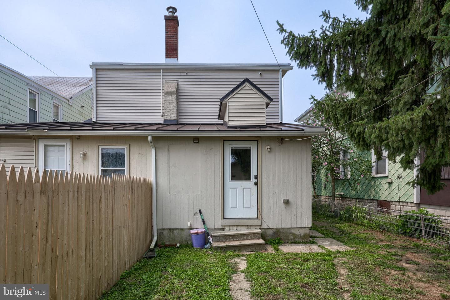 251 S Charlotte Street photo 5