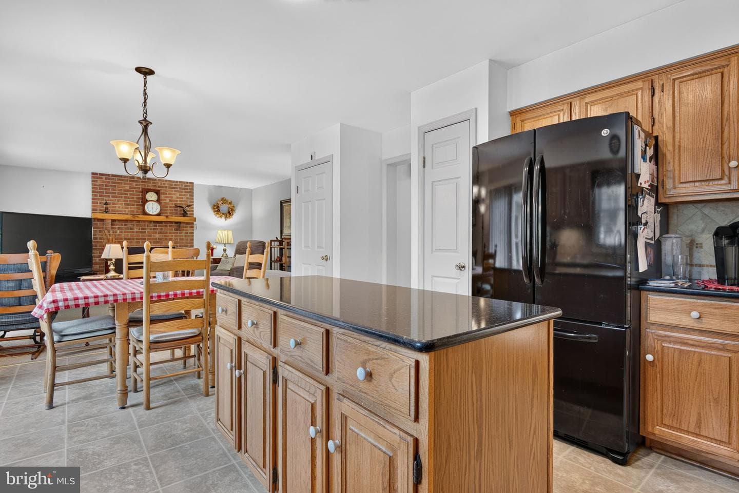 13 Diane Avenue photo 17