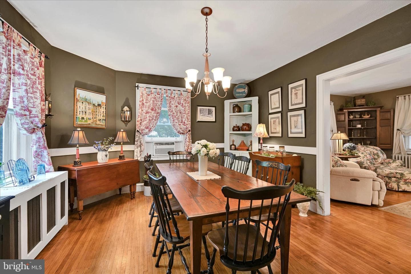 11 Union Avenue photo 13